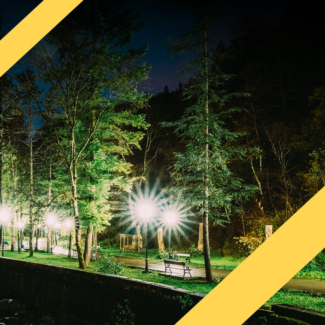 Extrumol - Globe d'Éclairage - Lumières Extérieures - Polyéthylène - Remplacement sans Filetage - Blanc - Dimensions : Ø 45 cm - Embouchure : 17 cm - 7