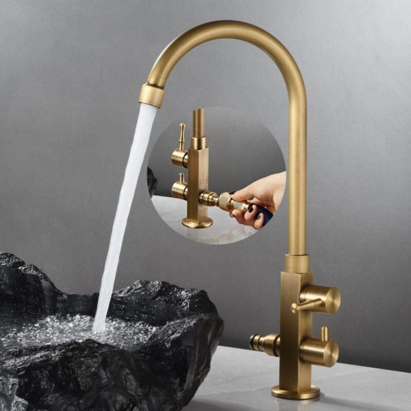 Antyczny mosiężny pojedynczy kran do zlewu zewnętrznego z zimną wodą, obrotowy