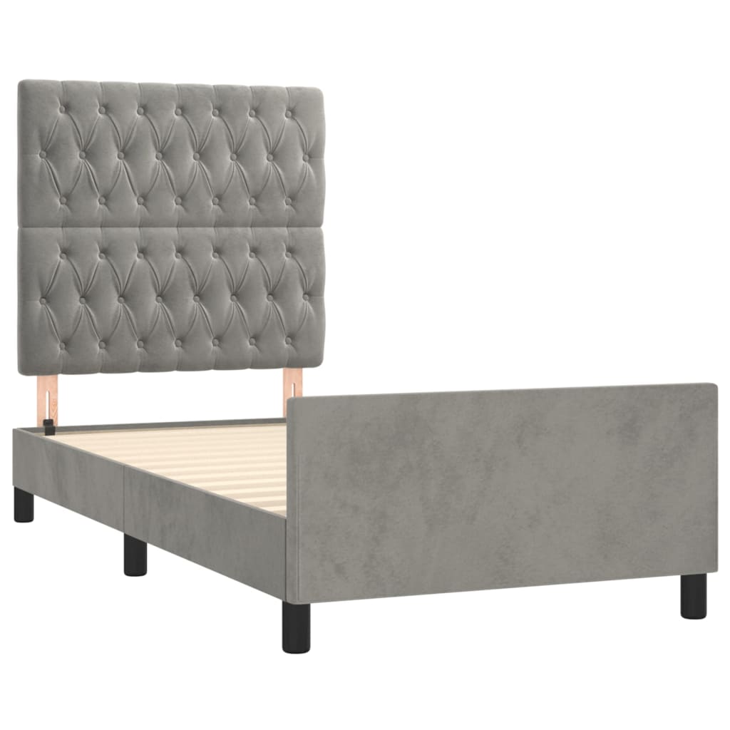 Cadre de lit sans matelas gris clair 100 x 200 cm en velours - 4