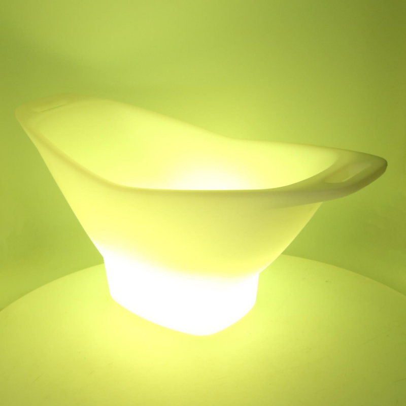 Lampe à led en plastique rechargeable avec porte-bouteille - 2