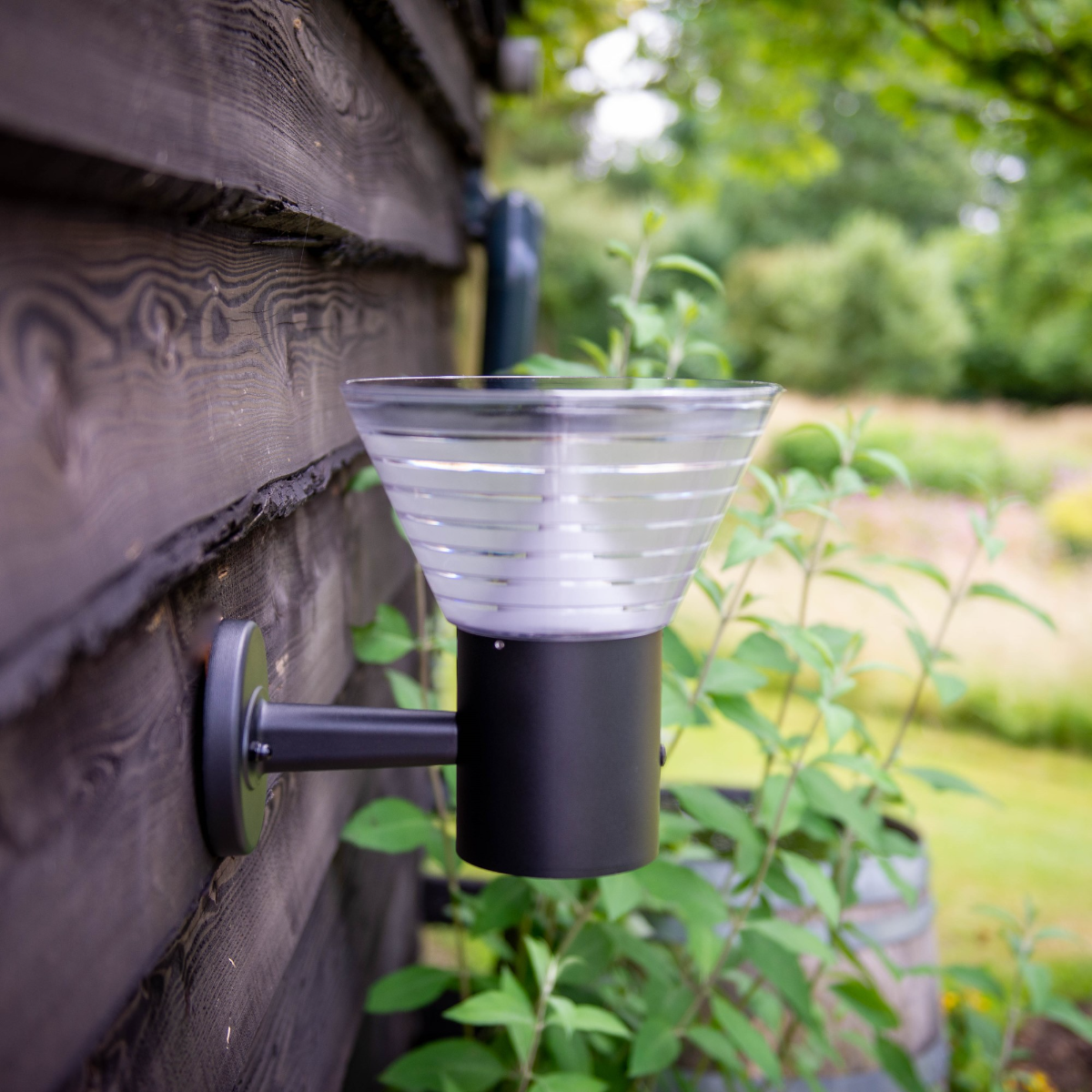 Applique solaire Iplux® Rome 27cm- Haute qualité - Durée de combustion 15 heures - 2