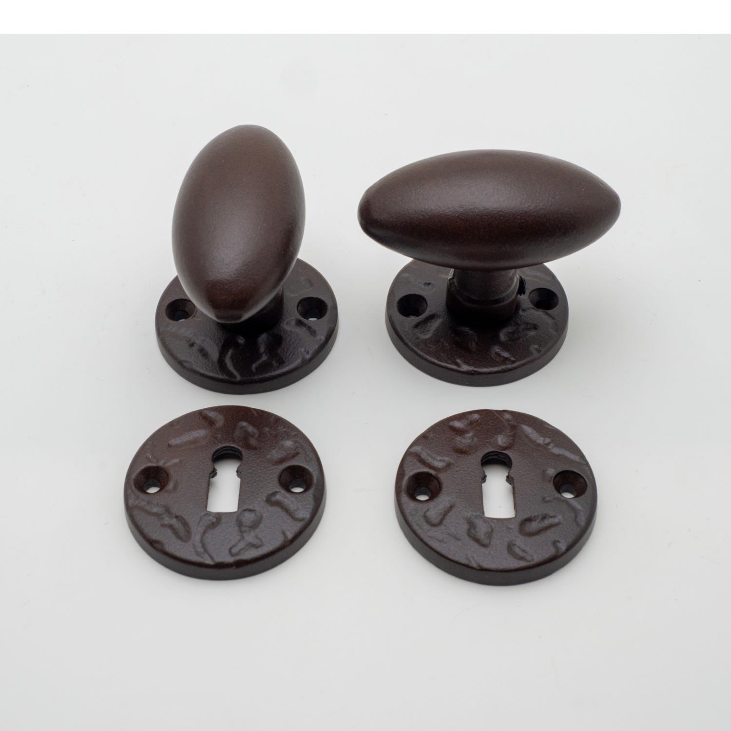 Poignée de porte ovale alu finition rouille sur rosace avec trou clé ...