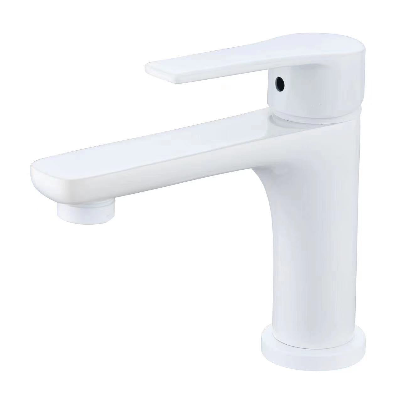 Mosiężna bateria łazienkowa (biała)