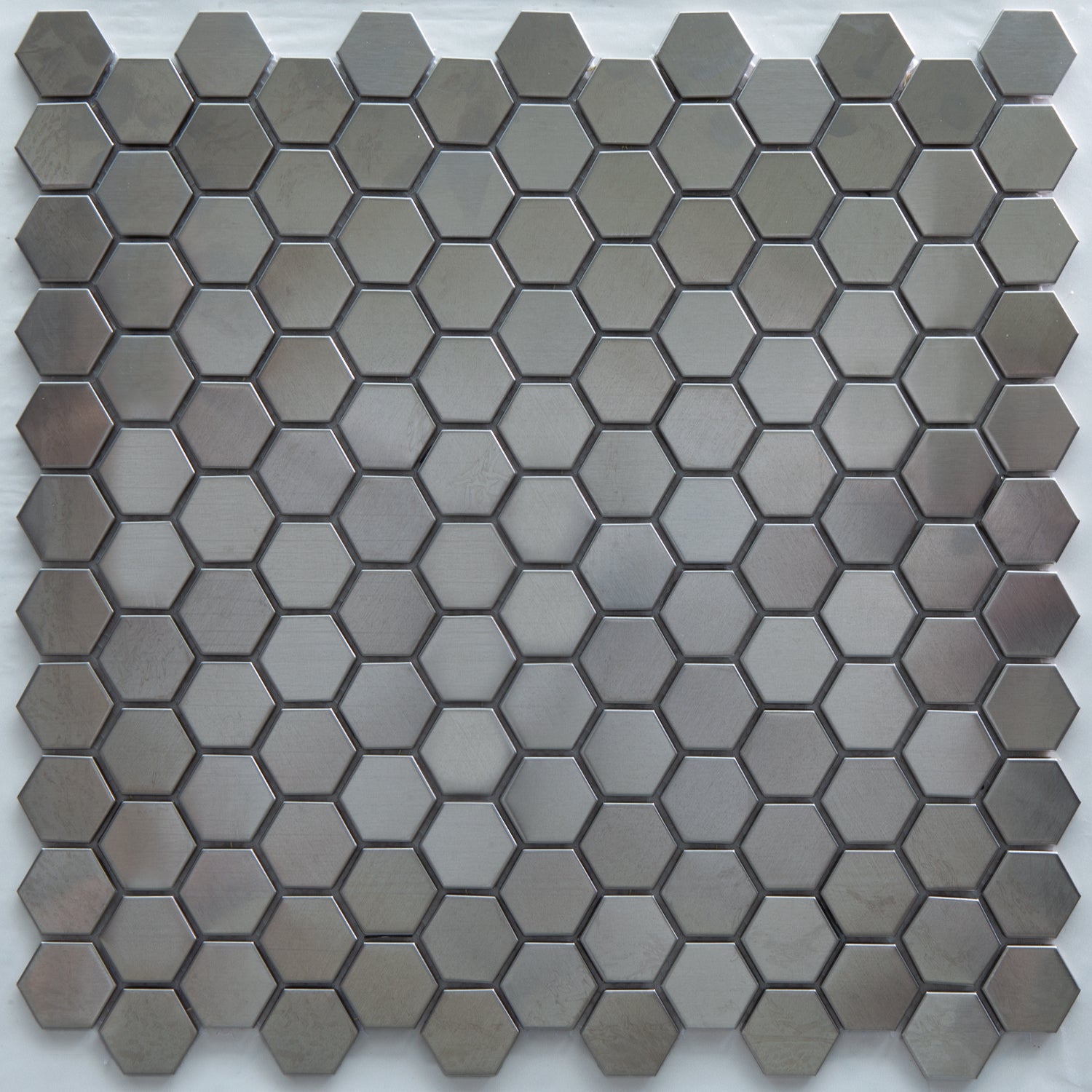 Mozaika metalowo-stalowa heksagonalna do łazienki i kuchni. Grubość 6 mm. 1 m2
