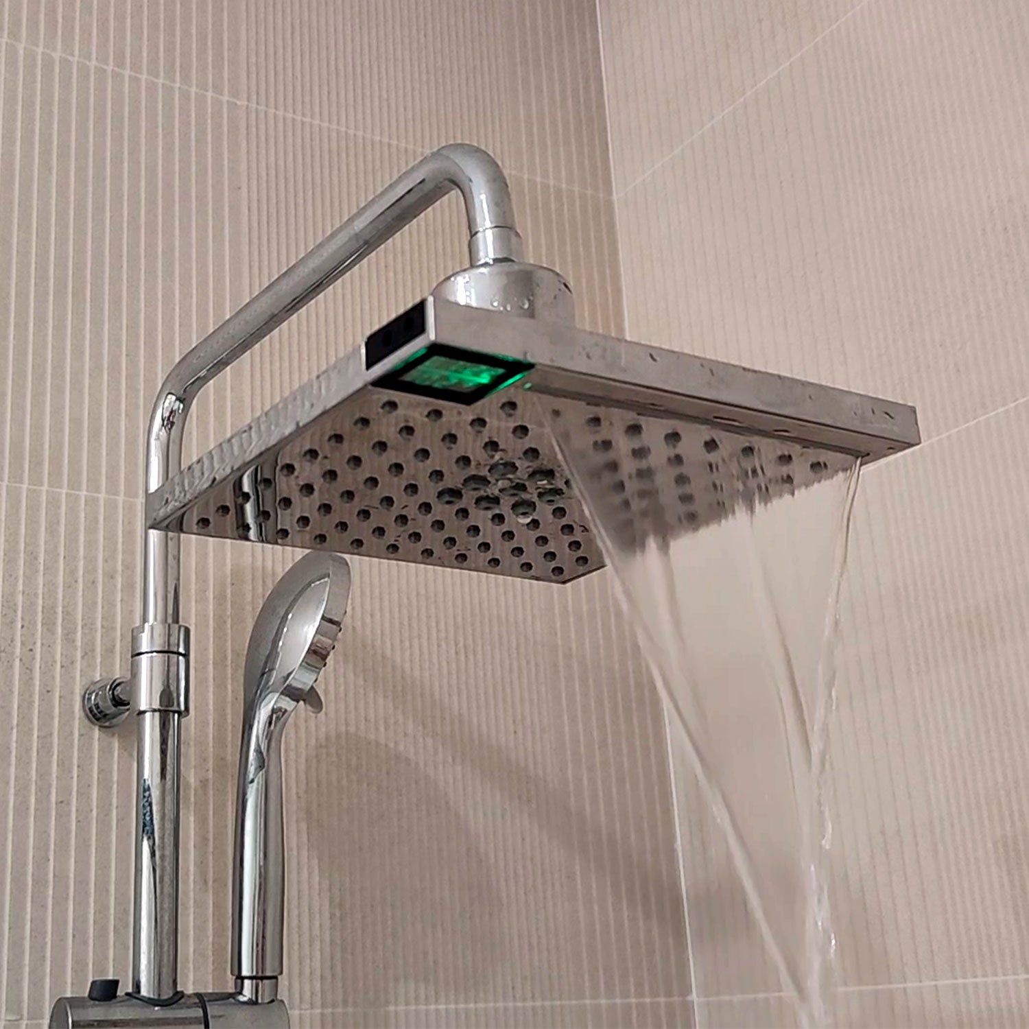 Voolan Pomme De Douche Au Plafond De 20cm, Pommeau De Douche Carré à Haute Pression En Acier Inoxydable 304 Pour Une Douche Confortable à Basse Pression D"Eau, Installée Au Mur Ou Plafond (Chrome