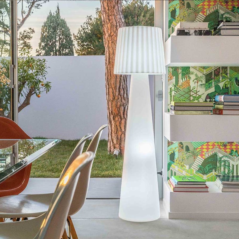 Lampa podłogowa LADY E27 zasilana sieciowo, wys. 150 cm