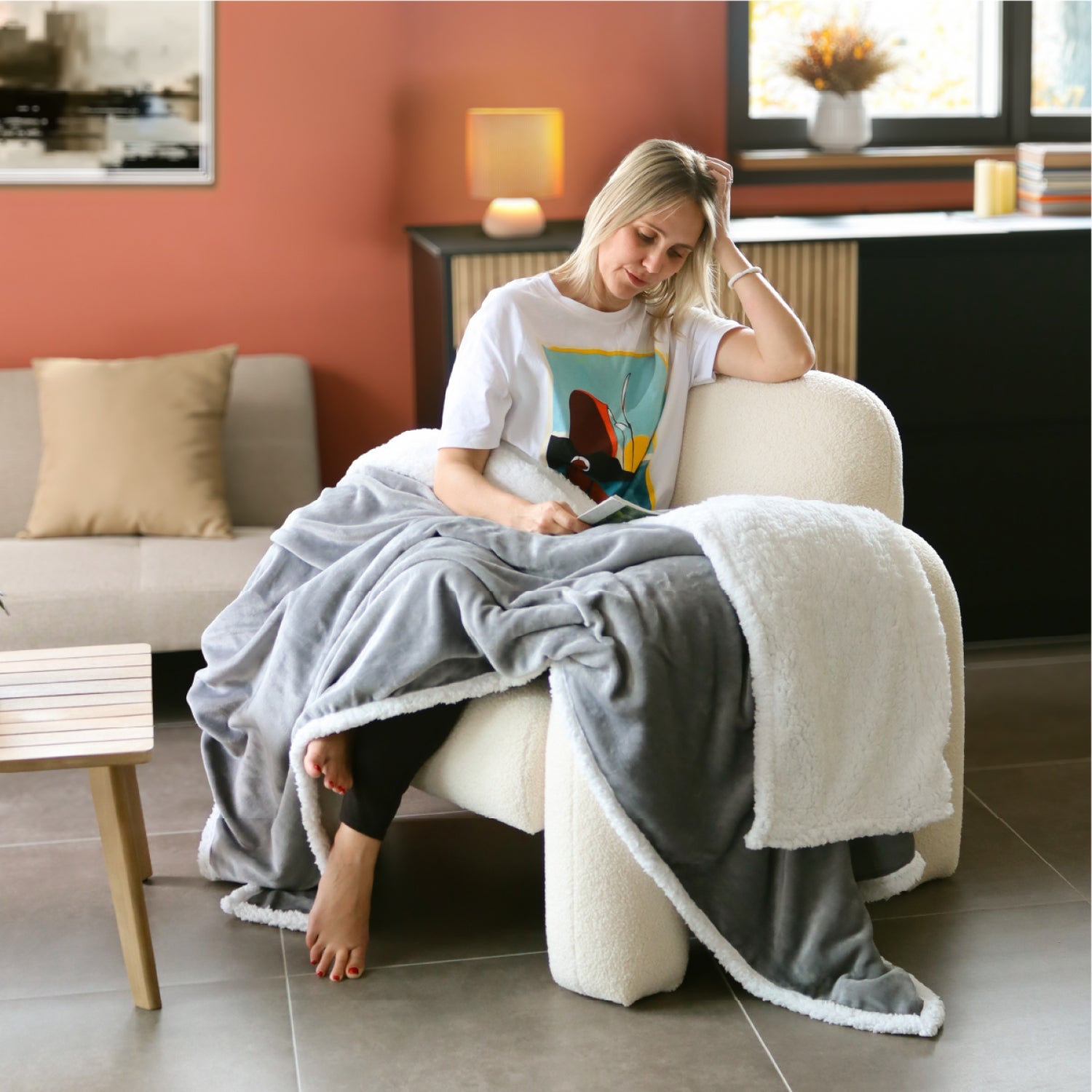 Couverture, plaid polaire 150 x 200 cm en flanelle et sherpa ultra doux - Gris - Vivezen - 3