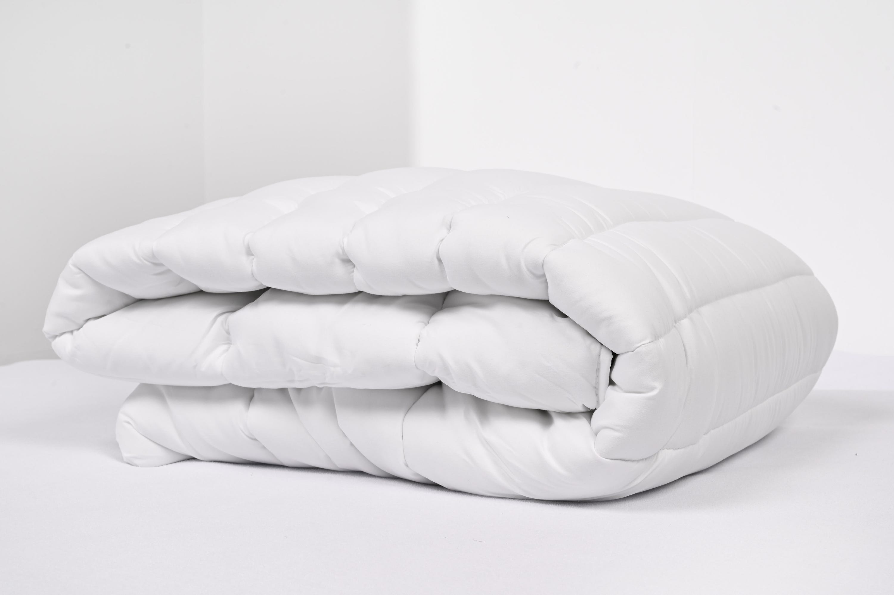 Couette Nord Anti-acariens fibre creuse polyester 200 g pour lit de 90 cm - 2