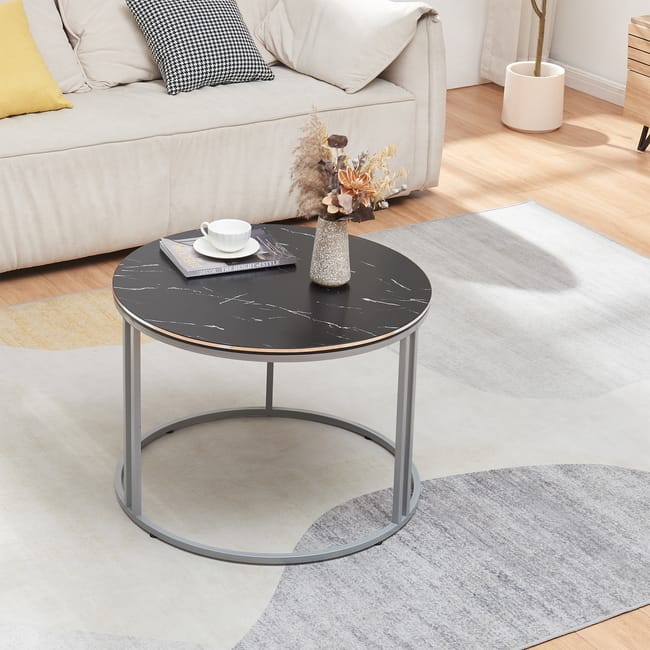 Tavolino Moderno Con Piano In Finto Marmo Bianco E Gambe Incrociate In Metallo. Dimensioni 50x50x55cm. Ideale Come Comodino O Da Divano Per Soggiorno E Ufficio.