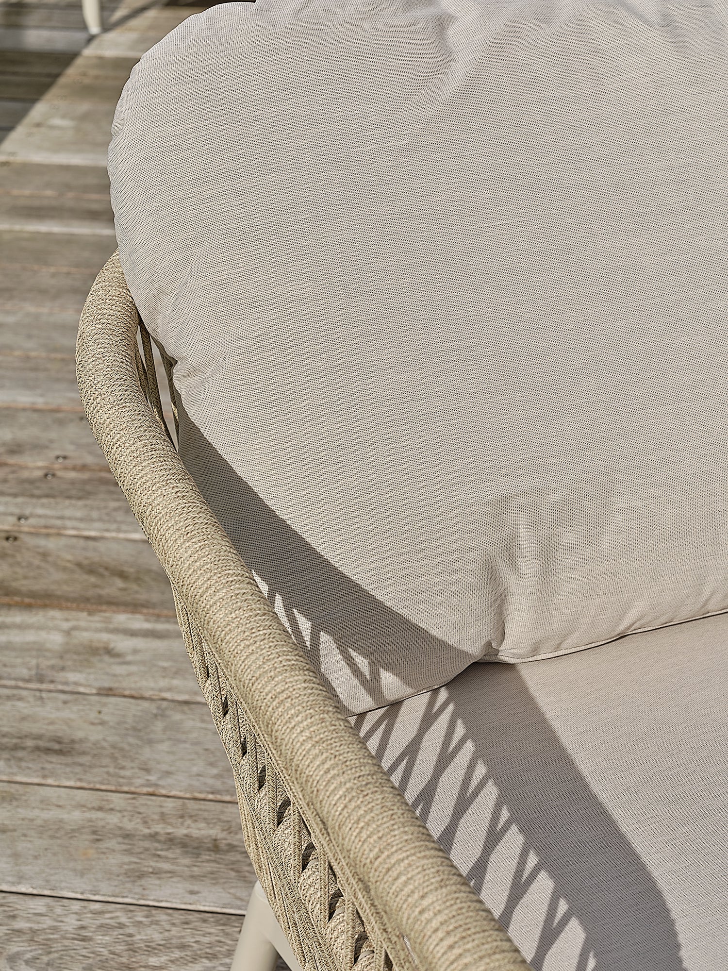 Salon de jardin bas en aluminium (5 places) DYLIS - REMARQUABLE | Leroy ...