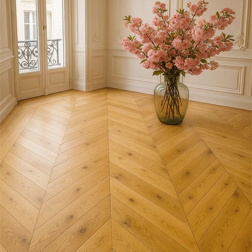 Parquet Massif Point de Hongrie Chêne verni brossé rustique Palace 92X15X510mm - Certifié FSC 100 %