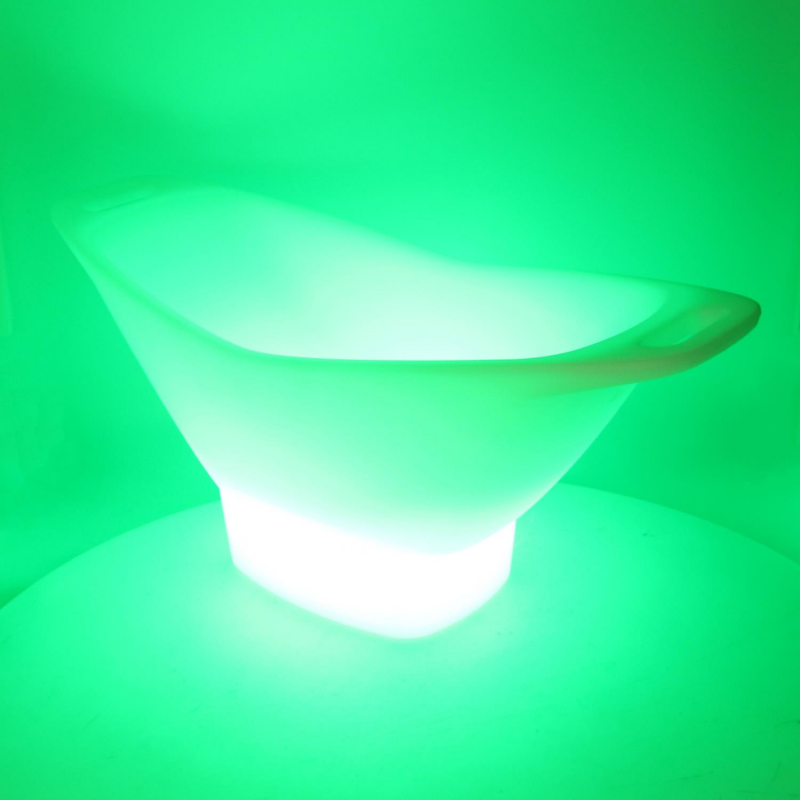 Lampe à led en plastique rechargeable avec porte-bouteille - 4