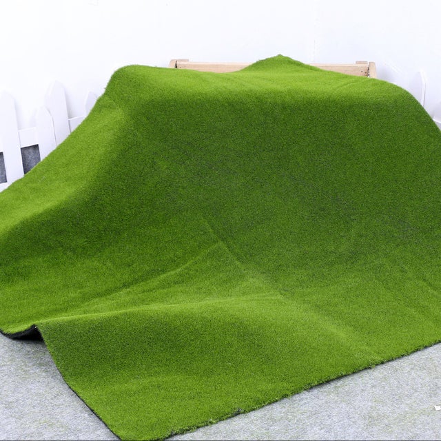 Gazon de mousse artificielle, tapis de mousse artificielle 100 x 100 cm, tapis décoratif en fausse mousse, plantes artificielles pour murs et sols DIY