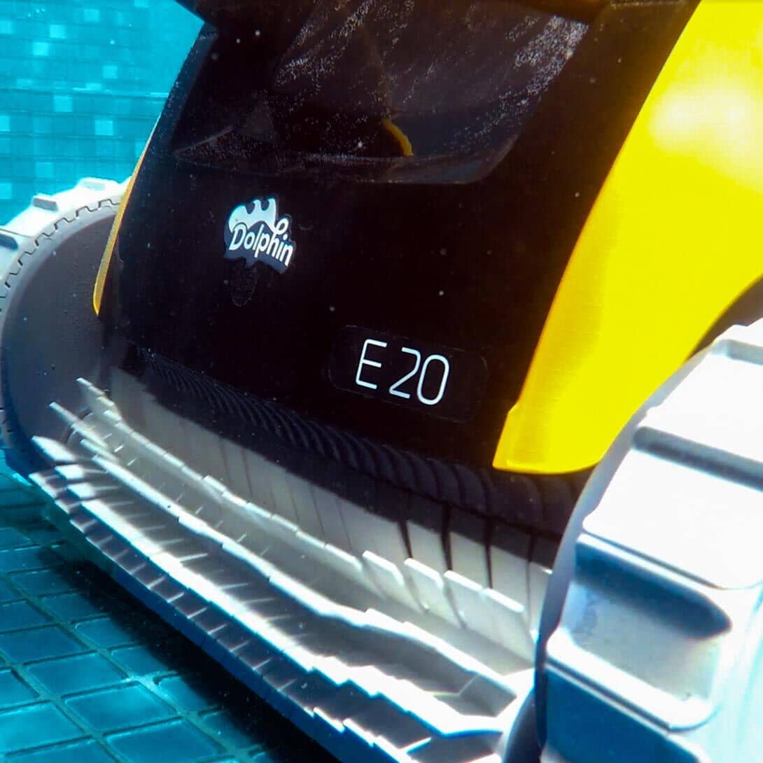 Dolphin e20 PowerStream Nettoyeur de piscine à brossage actif 10m Filtration supérieure - 6