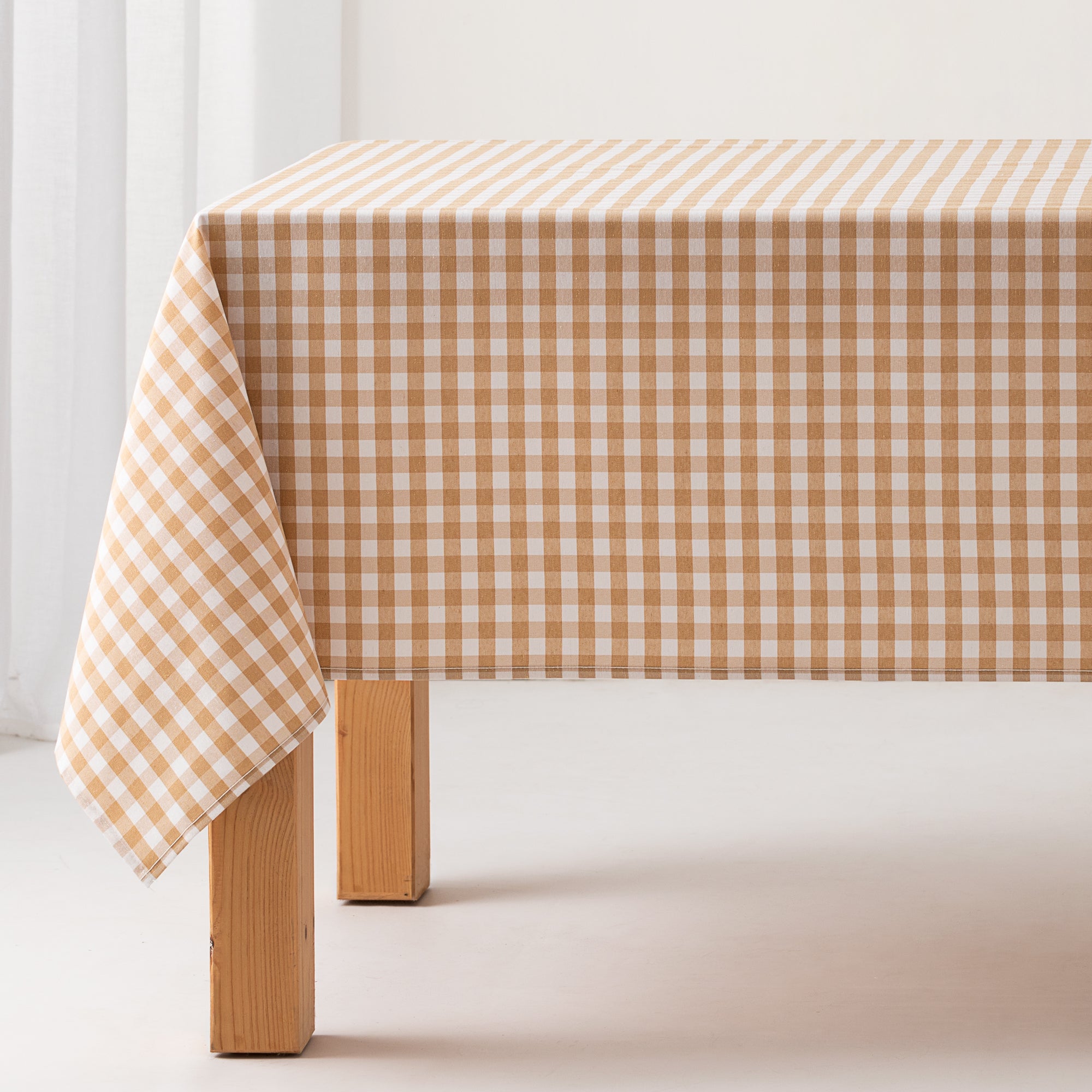 Obrus plamoodporny vichy z bawełny, miękki w dotyku, beżowy 140x140 cm