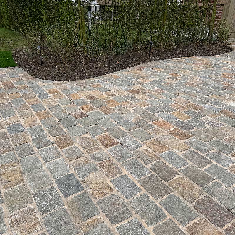 Pavés Porphyre Multicolore - clivé - PIERRE ET PARQUET - 14 x 20 x ép. 3/5 cm - 3