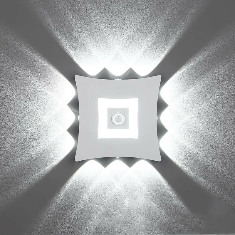 Nowoczesny kinkiet zewnętrzny LED o mocy 18 W z czujnikiem ruchu PIR, wodoodporny kinkiet IP65, do ogrodu, barwa biała zimna 6000 K, biały