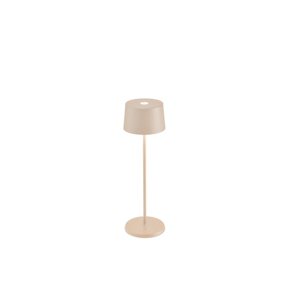 Lampa stołowa LED Zafferano Olivia Pro Sand, ładowalna i ściemnialna - 2200-2700-3000 K, 9 godz. przy pełnej mocy