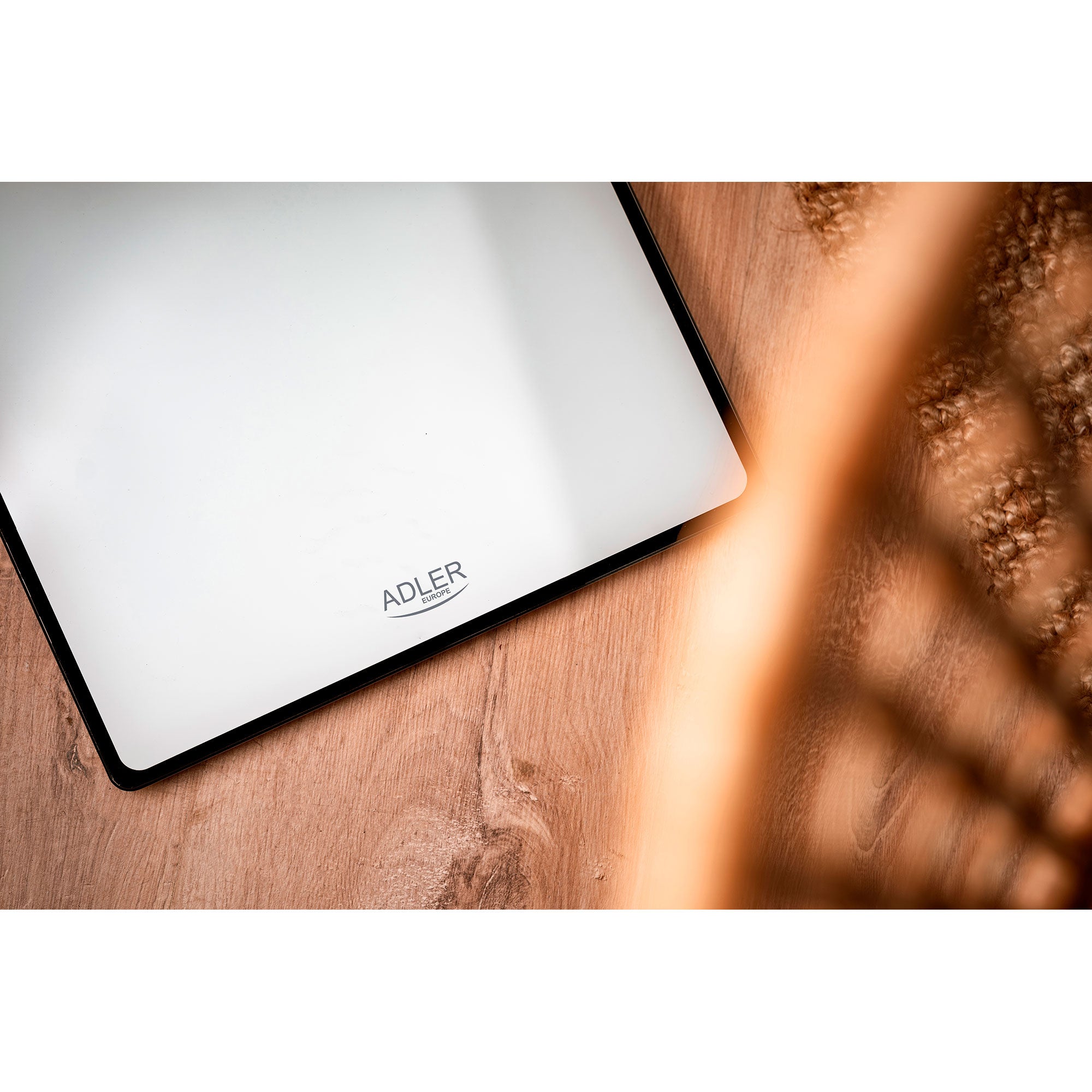 Bilancia Pesapersone Digitale Alta Precisione 180Kg, Display LED Autospegnimento Adler Bianco AD8174W - 4