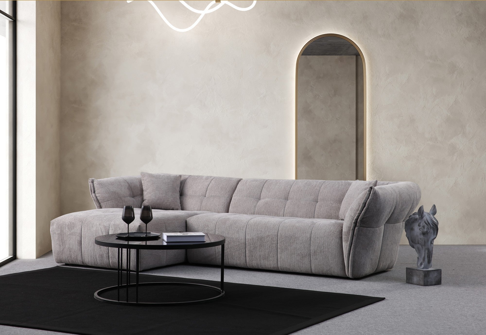 Elegante divano angolare, grigio chiaro, 290 x 165 cm Struttura
