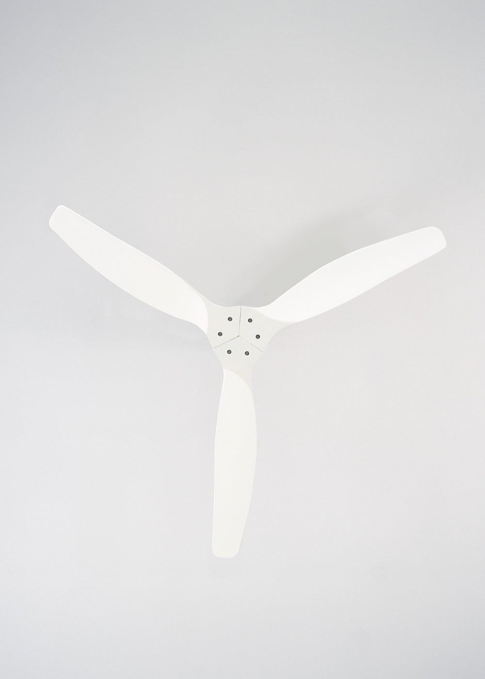 CREATE - WIND CALM M - Ventilateur de plafond silencieux 40W avec pales techniques en ABS Ø132cm sans eclaraige sans wifi - 8