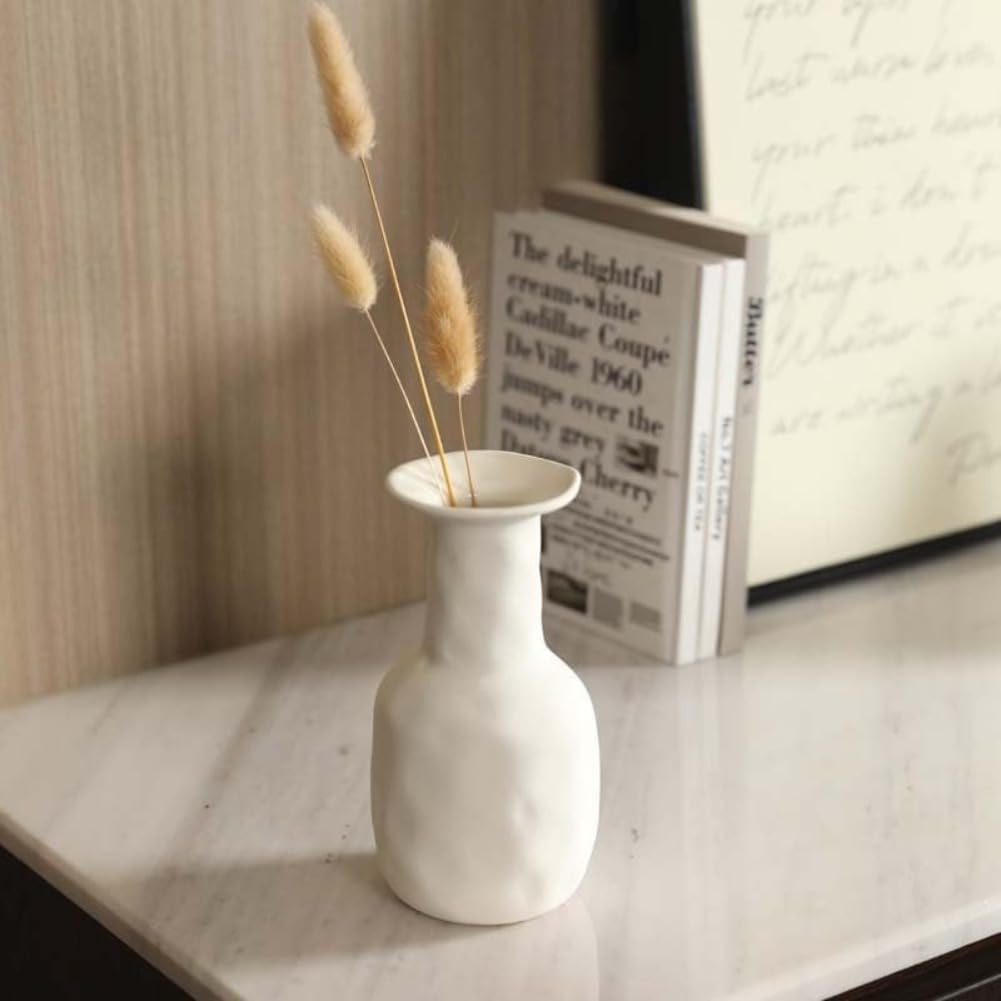 Wazon ceramiczny w stylu nordyckim, mały wazon dekoracyjny na trawę pampasową jako dekoracja w stylu boho, matowobiały wazon 17 cm