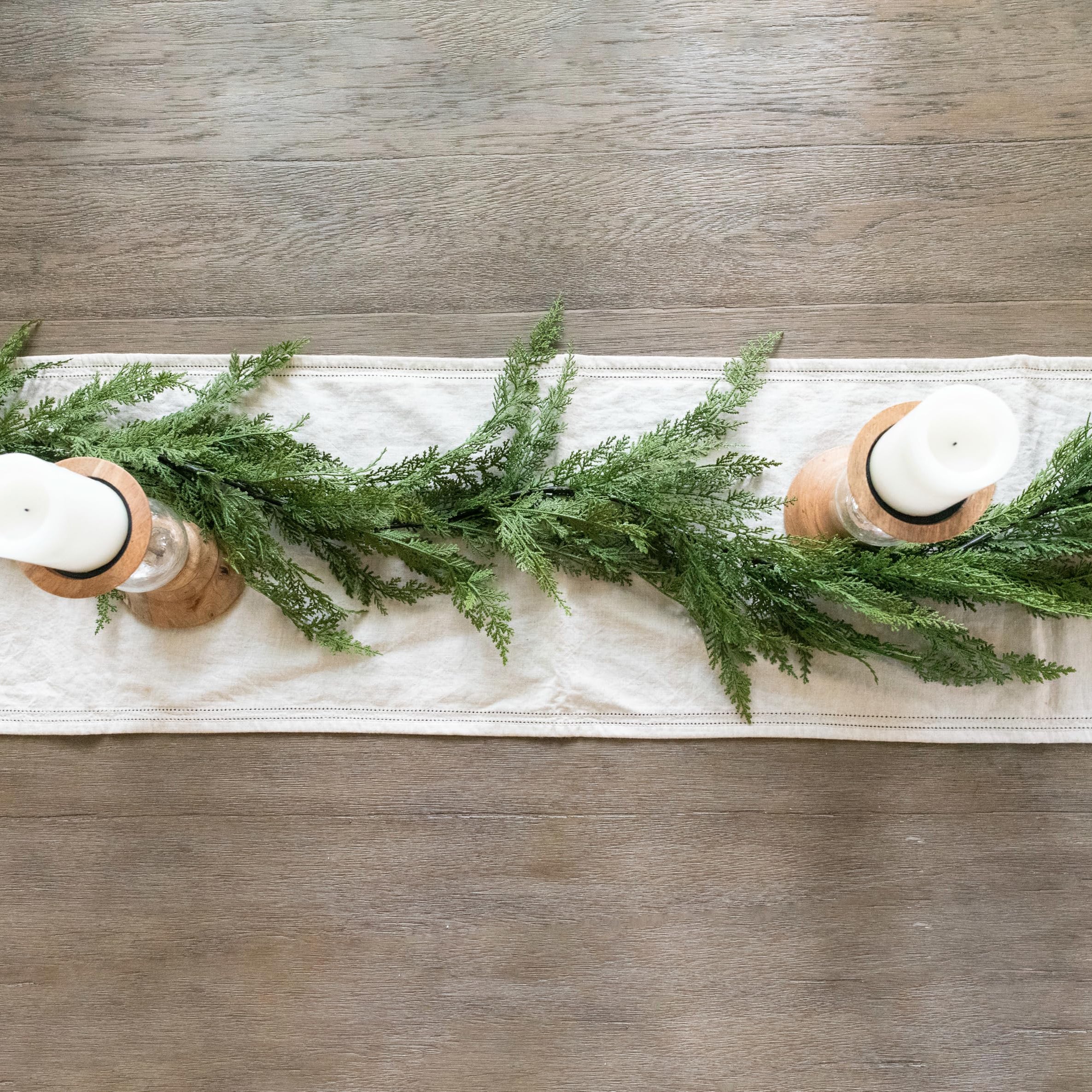 Ghirlanda natalizia con foglie di pino e cipresso da 180 cm (60 maglie), decorazione realistica con ghirlanda di pino adatta per decorazione natalizia - 8