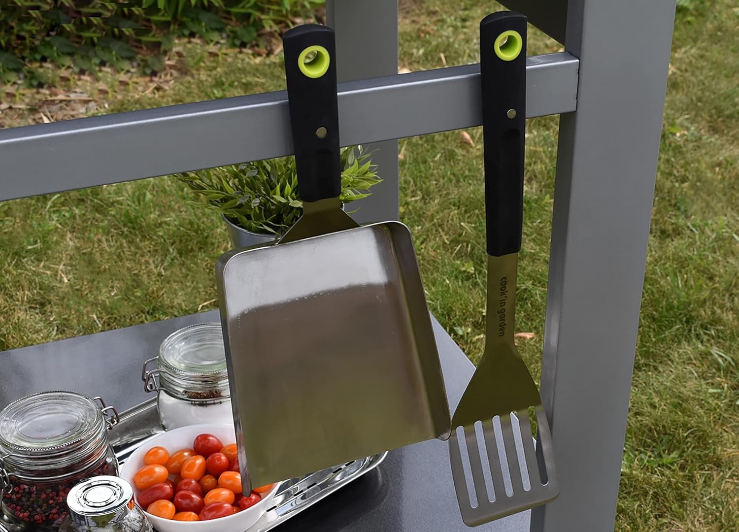 Spatola magnetica in acciaio inox con bordi rialzati per barbecue e piastra - 2
