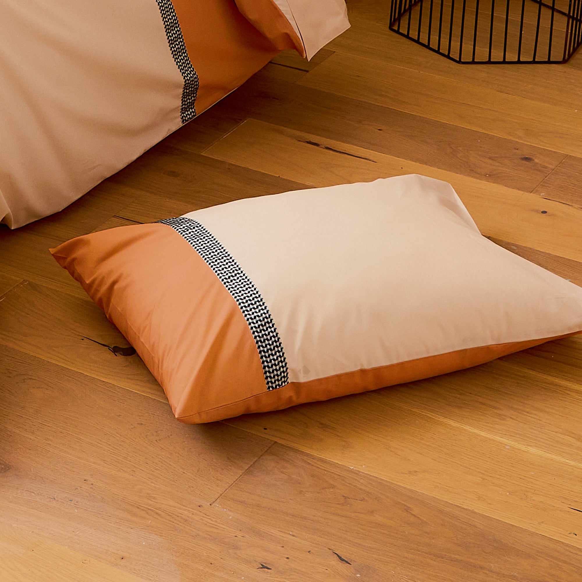 Parure de lit 240x220 cm 50x70 cm percale MACASSAR Cognac 3 pièces - 4