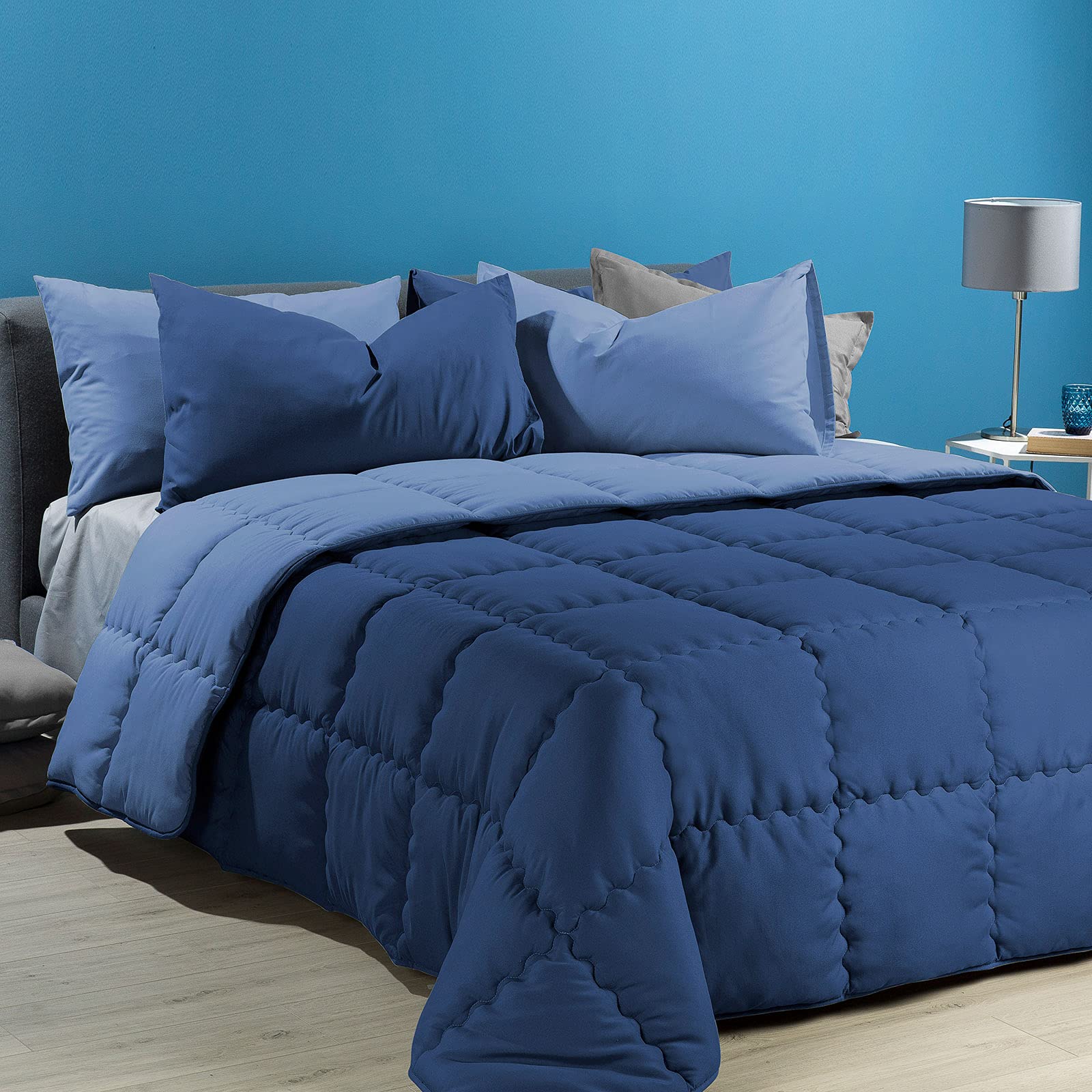 Édredon aus Microfibre Modern Simple Modern Teinte Unie Bluette | Leroy ...