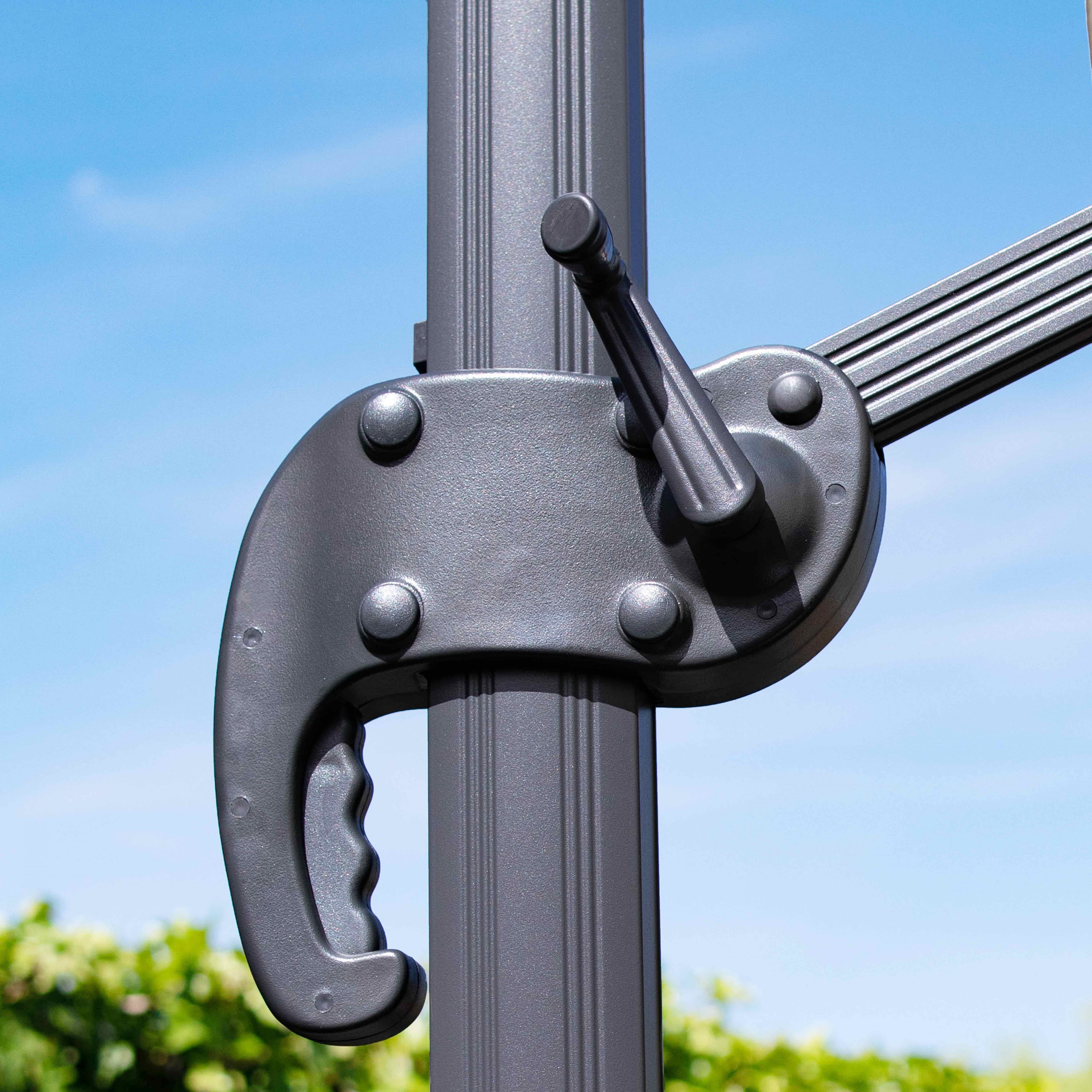 Parasol déporté 4x3 m 360° inclinable + à lester sur roues gris - 4