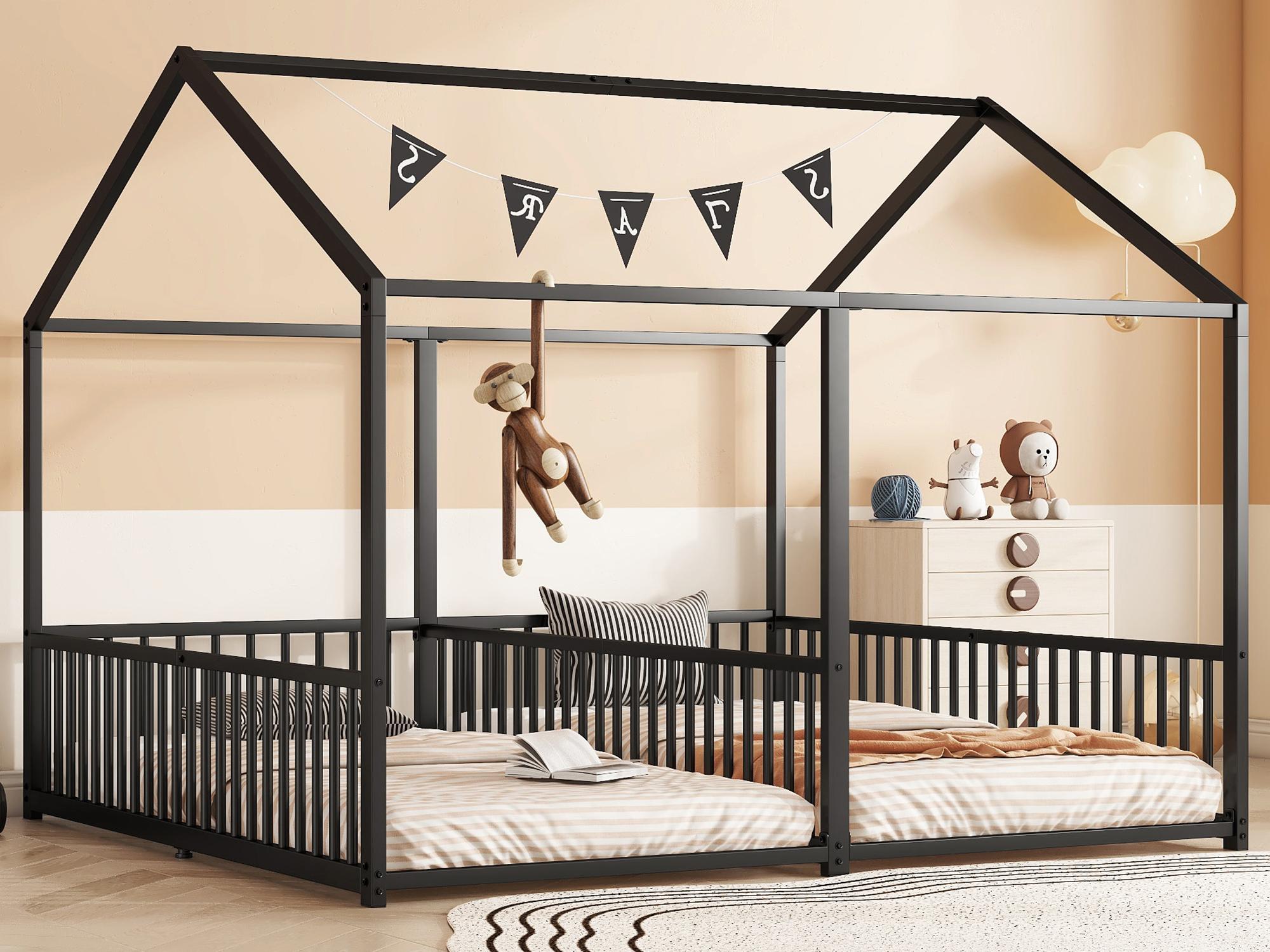 Żelazne łóżko do chaty 2x90x200cm - z dachem i listwową podstawą - Czarne