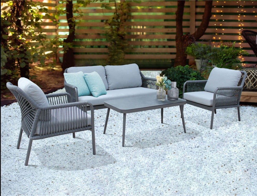 Salotto da esterno posti in alluminio e rivestimento in corda