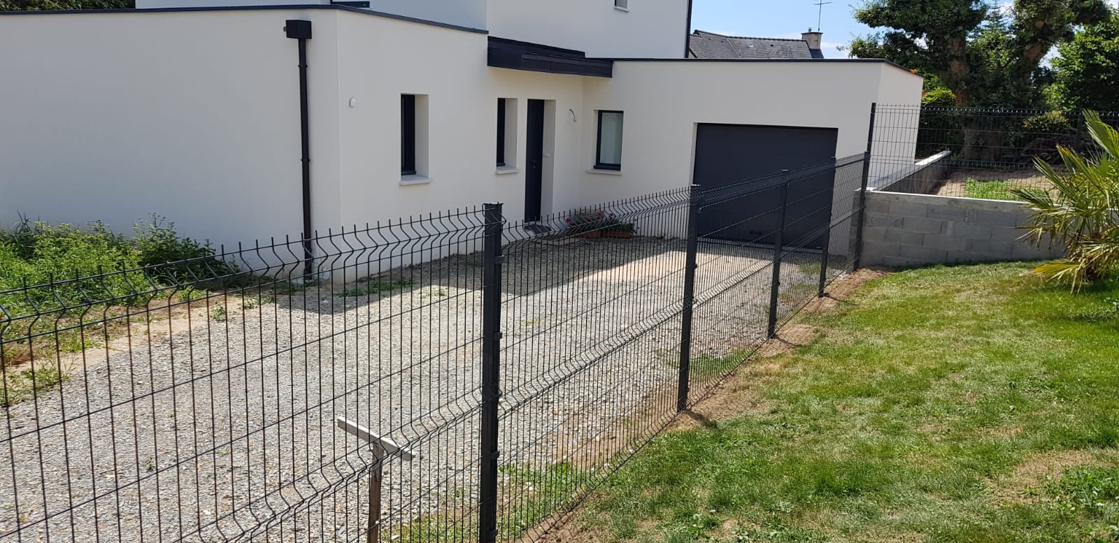 KIT 30m: Panneau Rigide Grillage Clôture H1.73m x L2.50m Gris + poteaux carrés à sceller - 5