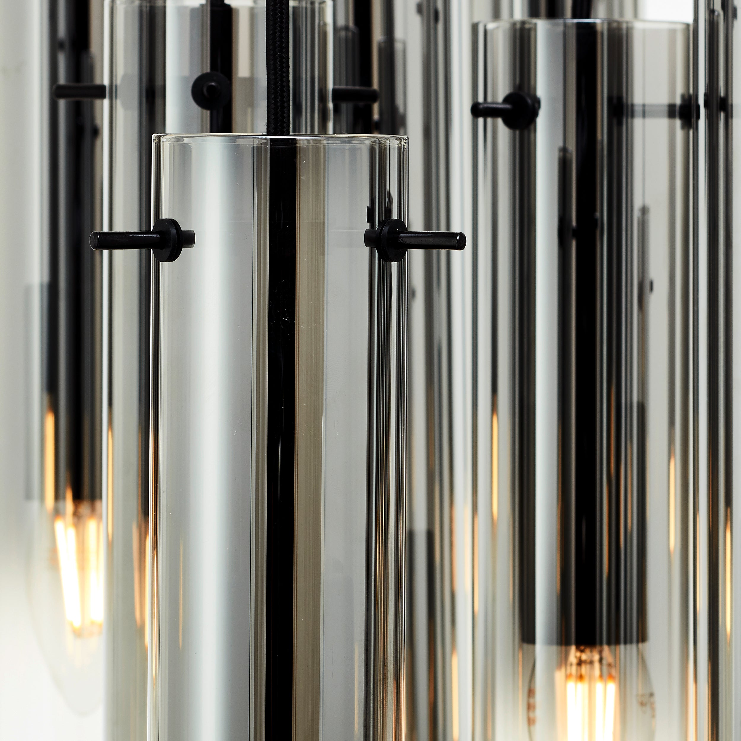 Brilliant Lamp Glasini 14-lampowa lampa wisząca czarny mat/dymione szkło metal/czarne drewno 14x C35, E14, 25 W - 3
