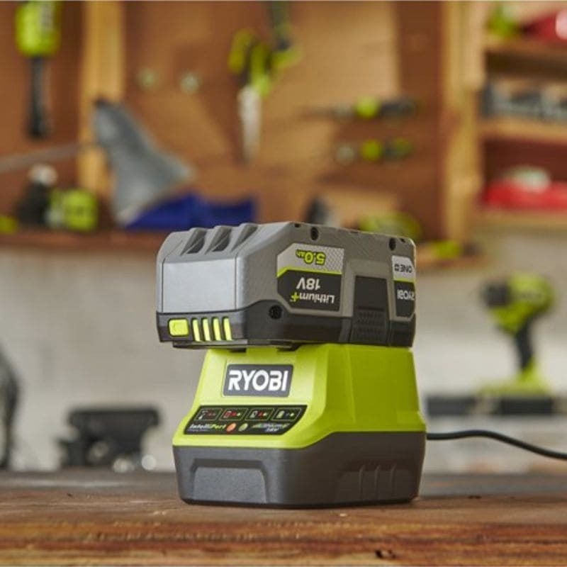 Pack batterie RYOBI 18V One+ 5.0Ah LithiumPlus - 1 chargeur rapide 2.0Ah RC18120-150 - 2