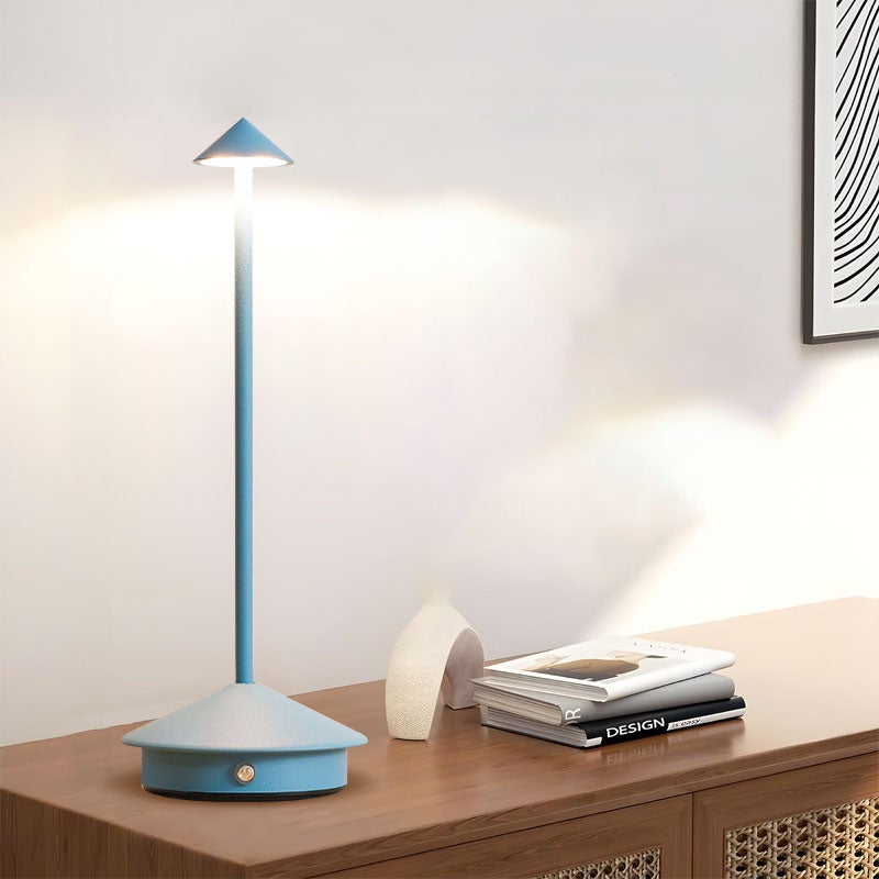 Niebieska aluminiowa lampa stołowa, trójkolorowy ściemniacz, włącznik dotykowy, akumulatorowa, idealna do sypialni i jadalni.