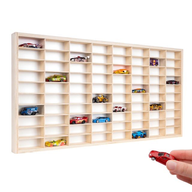 Estante De Colección De Madera Kruzzel – 90 Compartimentos (4×9.3×4 Cm) – Para Coches Y Figuras En Miniatura – Fácil Montaje En Pared O Sobremesa – Medidas 78.5×50×4.5 Cm