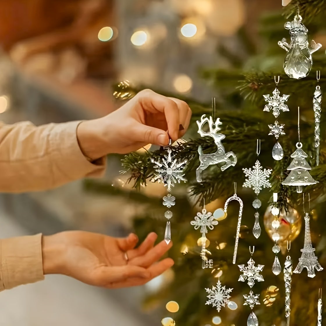 Conjunto de 32 enfeites de Natal em cristal, pendentes em acrílico em forma de floco de neve para pendurar na árvore de Natal e na festa de Ano Novo. - 4