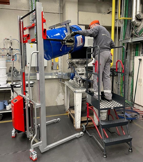 Escabeau 2 marches pour rayonnage - Hauteur de travail max. 2.51m - 830008727 - 5