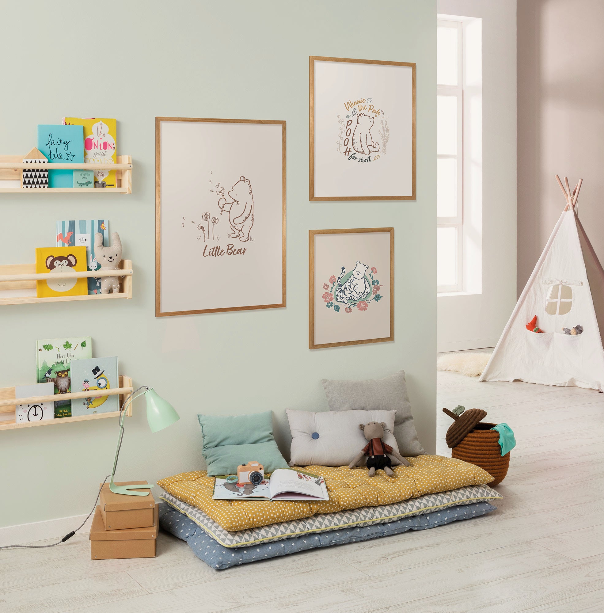 Cartel artístico de komar - disney winnie the pooh for short - talla: 50 x 70 cm