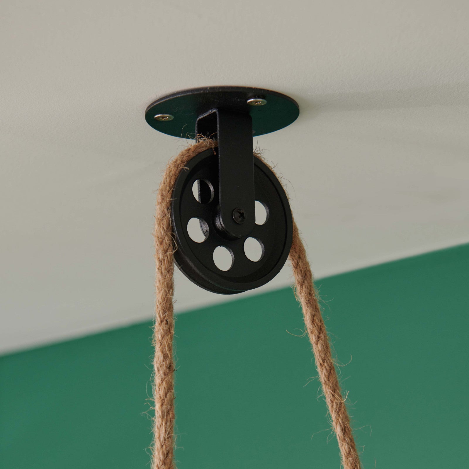Penderie suspendue bois L100cm noir avec corde et poulie LANO - 4