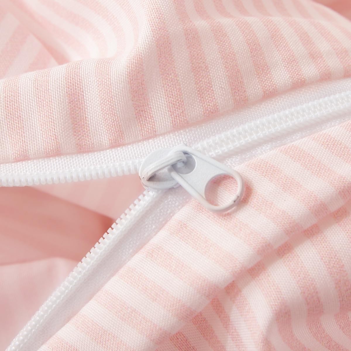 Parure de lit motif coeur rose, linge de lit en microfibre rayé, housse de couette 160 x 210 cm avec drap de lit et 2 taies d'oreiller - 5