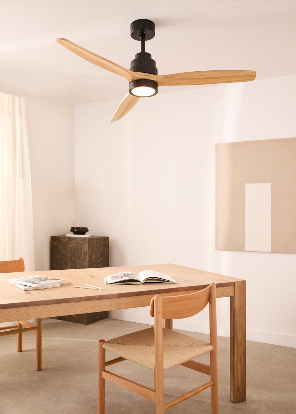 WINDSTYLANCE DC - Ventilateur de Plafond 40W Silencieux Ø132 cm - Avec lumière et contrôleur mural + télécommande - 3