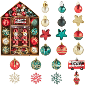 121 Pezzi Palline Albero di Natale Set in Oro e Bianche, Decorazioni Albero di Natale Plastica Infrangibili, Addobbi Natalizi con Ciondolo, Decorazioni Natalizie per Uso Interno ed Esterno - 3/4/6 cm