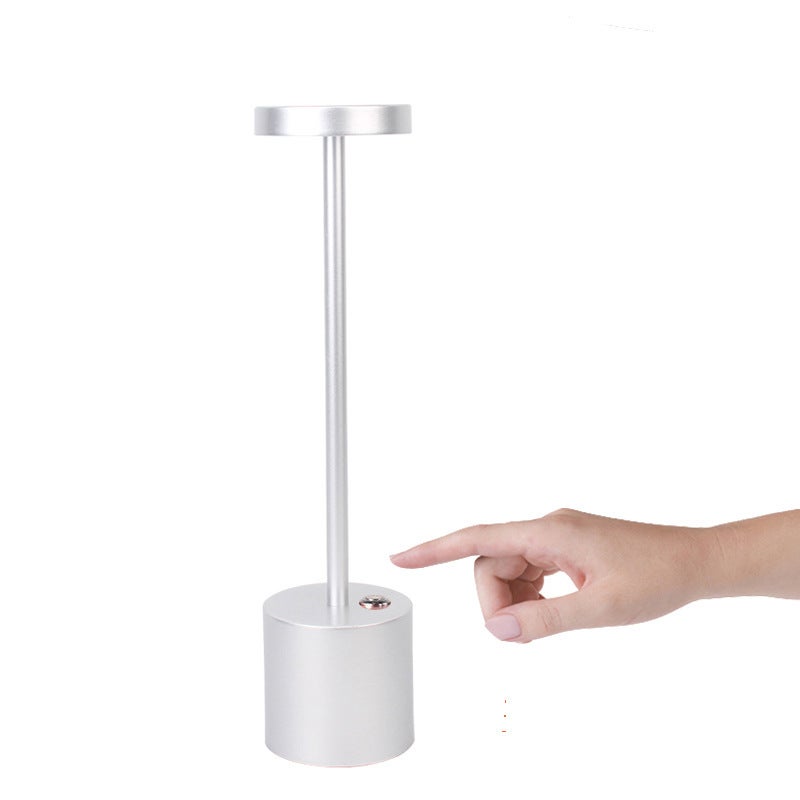 Lampa stołowa do baru restauracji LED w kształcie litery I mała lampka nastrojowa stylu retro ładowanie USB kolory nieskończona możliwość ściemniania
