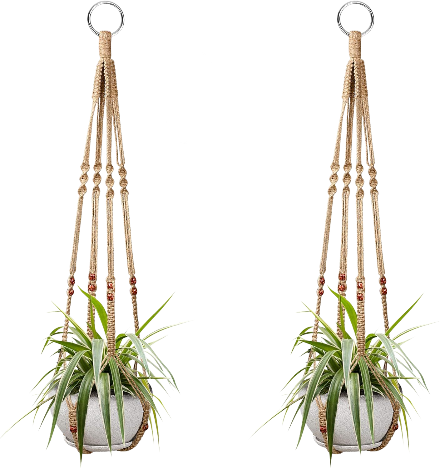Dwa wiszące kosze na rośliny doniczkowe, wykonane z bawełnianego i lnianego sznurka, o długości 98 cm każdy, ozdobione drewnianymi koralikami. Haczyki