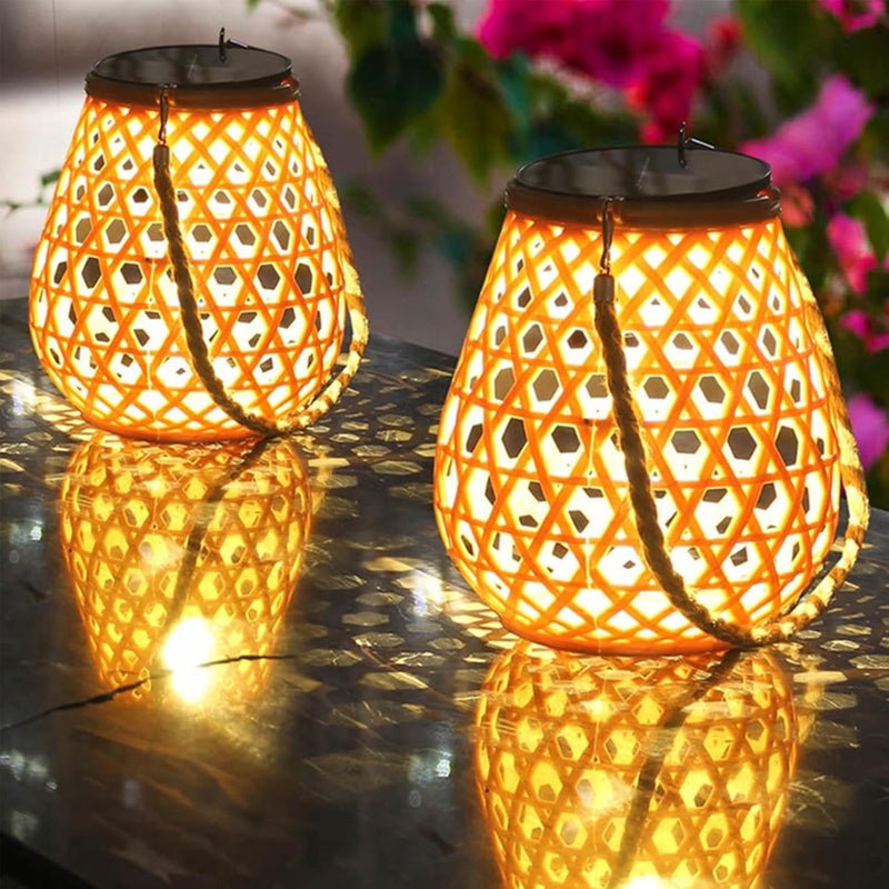 2 zewnętrzne lampy solarne, światło ciepłe białe, solarne lampy wiszące USB, wodoodporne, odpowiednie na tarasy, przestrzenie zewnętrzne i balkony