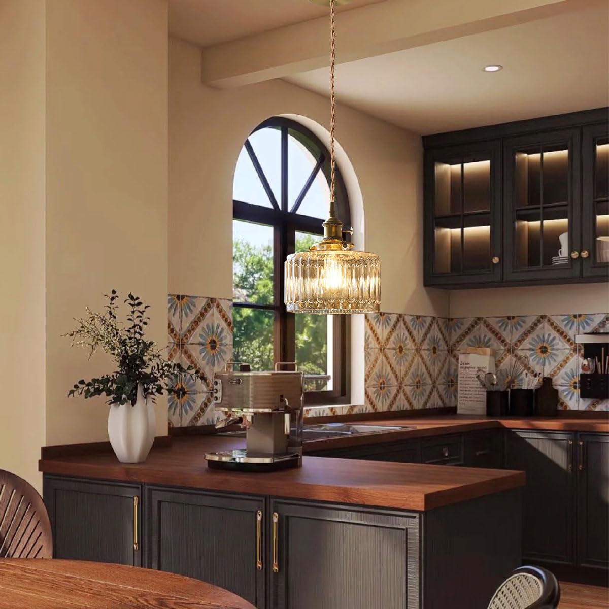 Żyrandole LED ze szklanymi kloszami – mosiądz i prążkowane szkło, Ø 17 cm, bursztynowy, eleganckie oświetlenie do nowoczesnych wnętrz - 5