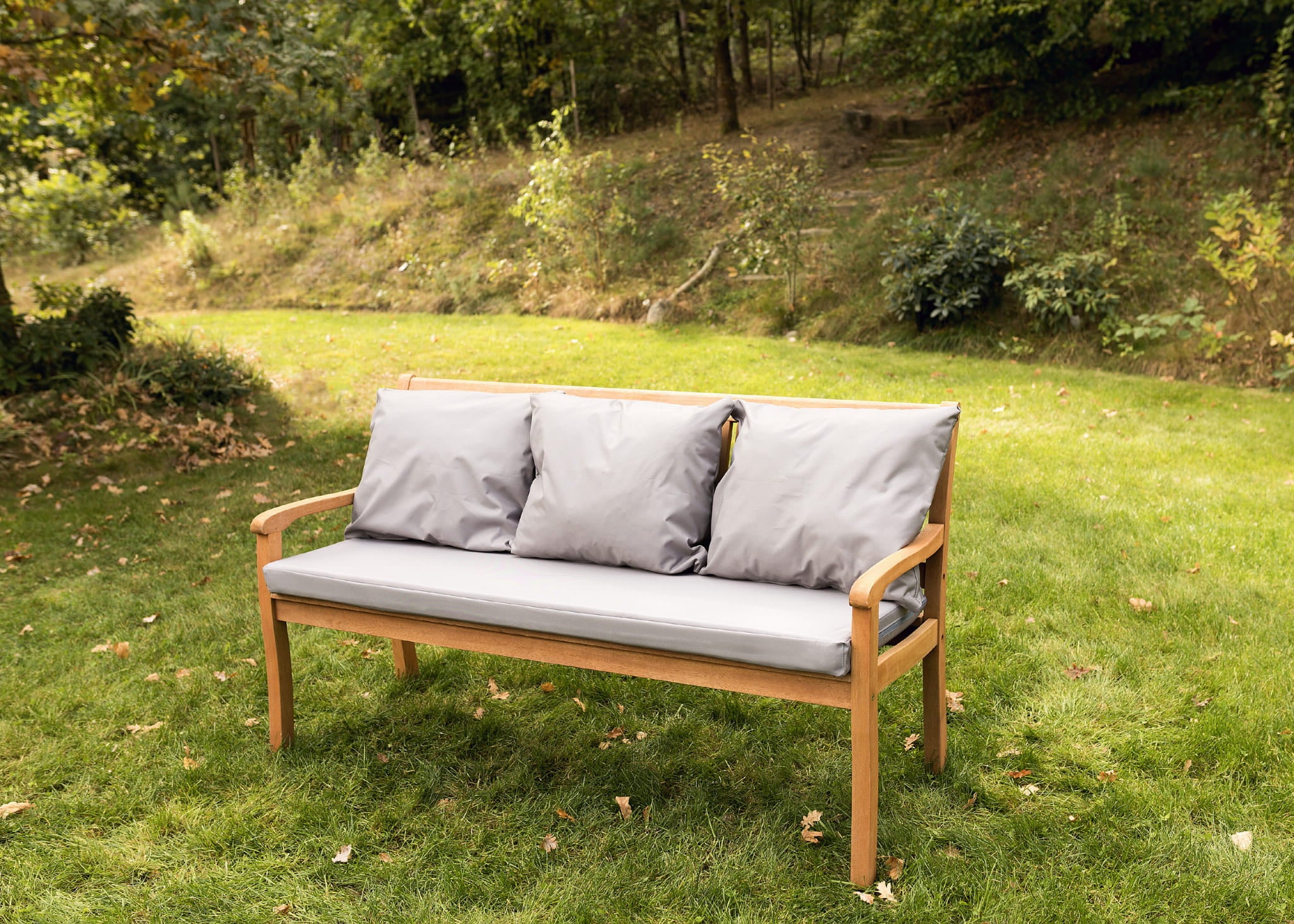 ZINN Premium Cuscino Per Panca 100x35 Cm – Spessore 3 Cm, Con Lacci Di Fissaggio E Antiscivolo, Per Panca Da Giardino, Finestra, Sedia A Dondolo, Colore Grigio Chiaro